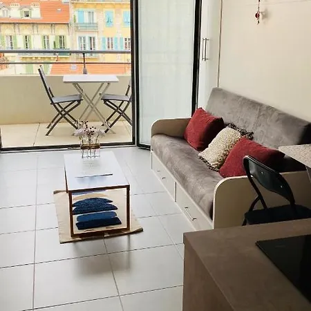 Apartament Studio And Its Terrace View